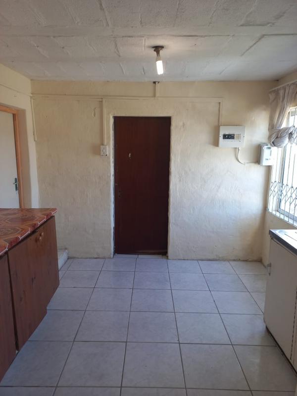 To Let 1 Bedroom Property for Rent in Grahamstown Eastern Cape